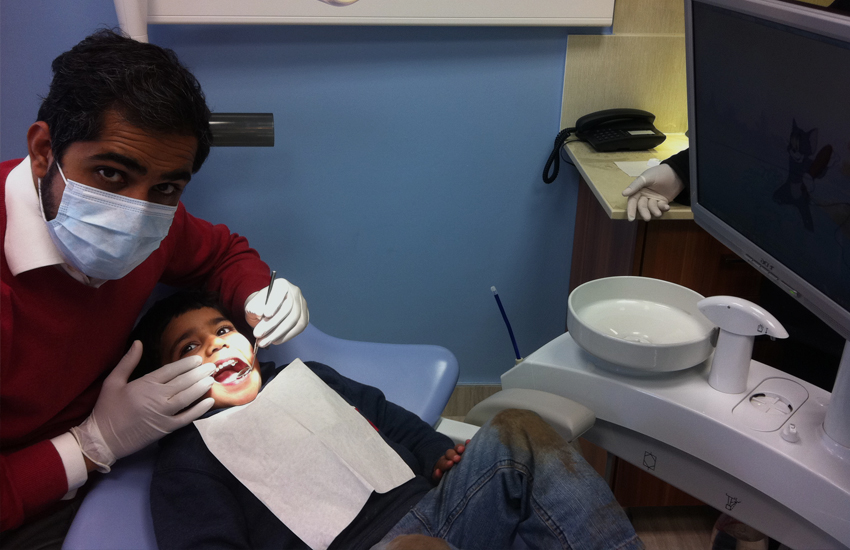 Dentist In Booragoon Wa Garden City Implant Dental